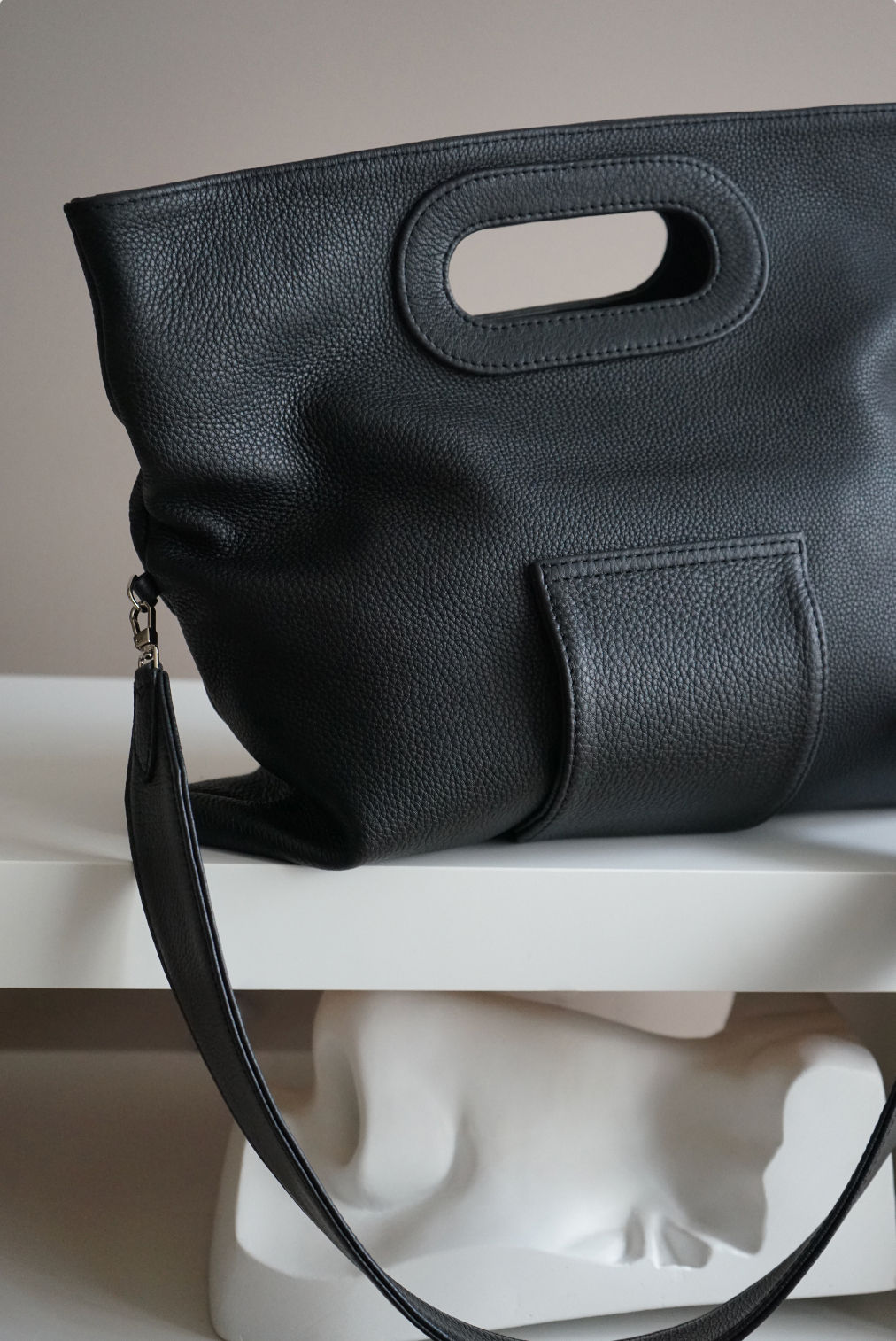 Black Pillow Bag